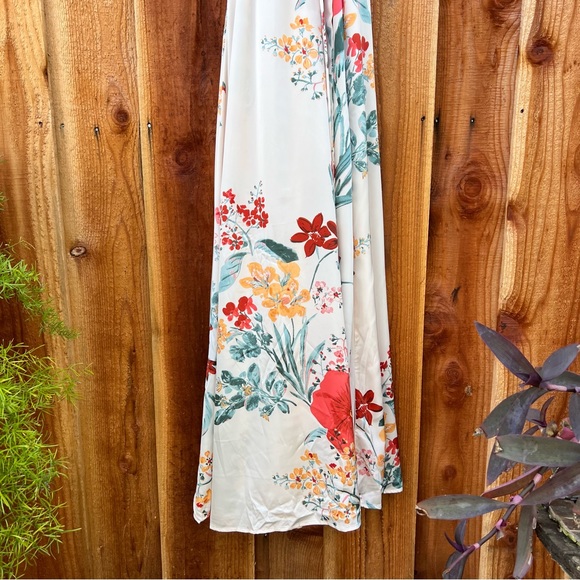 Cream Blush Still the One Floral Backless Satin Maxi Dress 🌿 - Picture 5 of 10